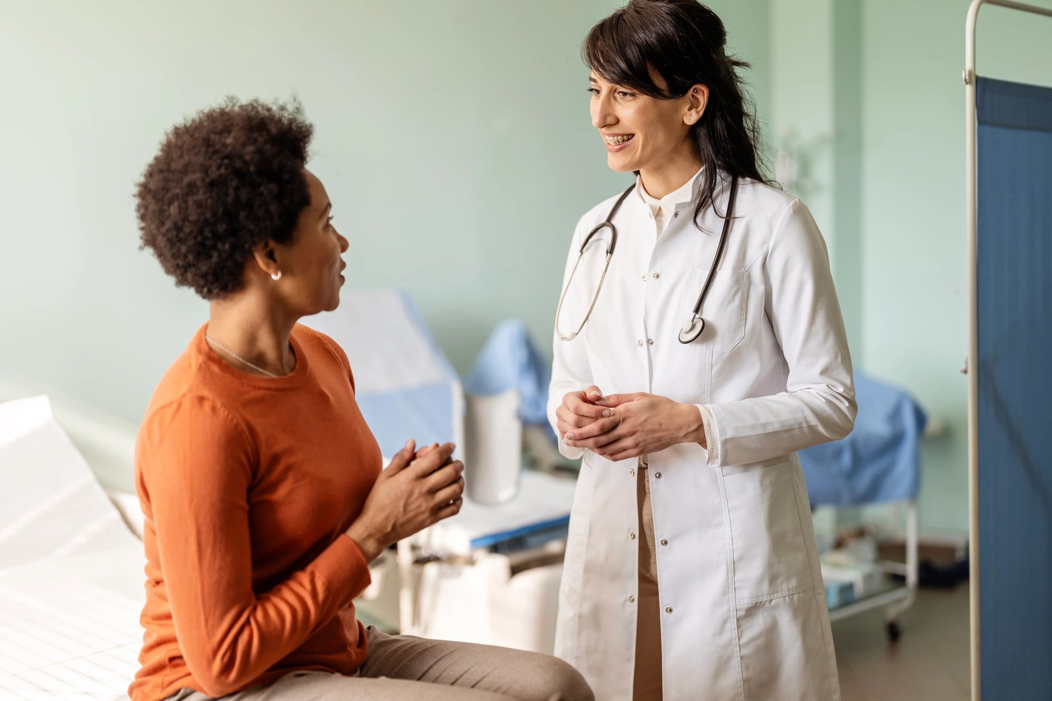Physician and patient in a calm follow-up visit
